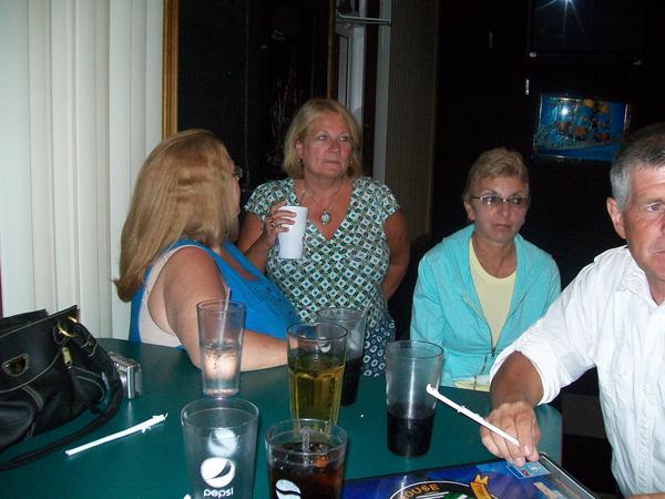 Debi-Ellen Beckett, Patty Postlewaite Hetrick, Candy Manning, Ron Graham